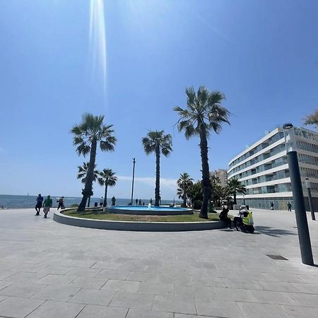 Amazing Penthouse On The Beach, Sea Views, Wifi, Airconditioning And Parking Торевиеха Екстериор снимка