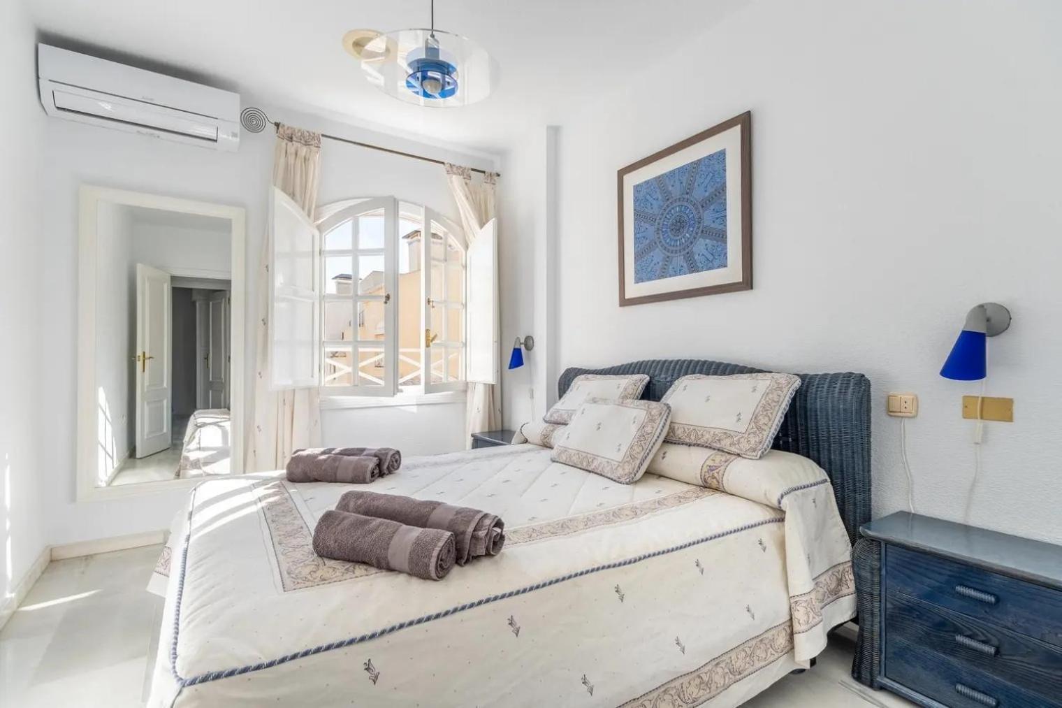 Amazing Penthouse On The Beach, Sea Views, Wifi, Airconditioning And Parking Торевиеха Екстериор снимка